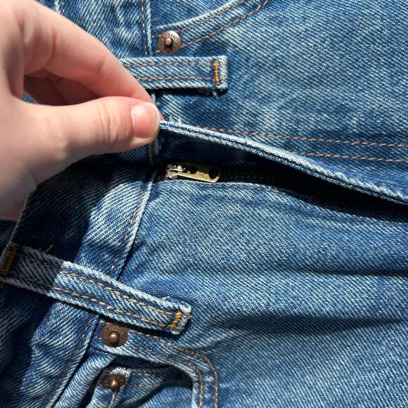 Abercrombie & Fitch Curve Love Barrel Jeans Medium Wash Denim Size 26 Mid Rise - Picture 10 of 10